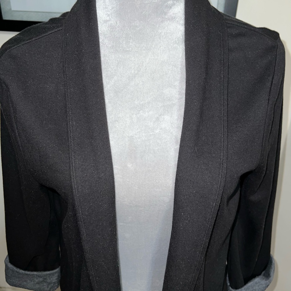 Maurice’s Jersey Women's Black Blazer with Grey Rolled Sleeves Size Large - Picture 2 of 10